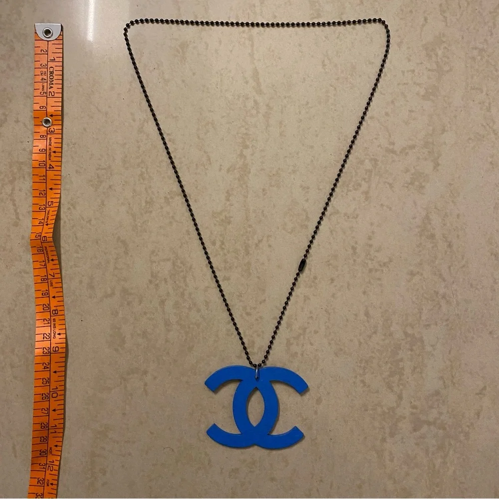 Vintage y2k blue pendant black chain necklace - Picture 3 of 4